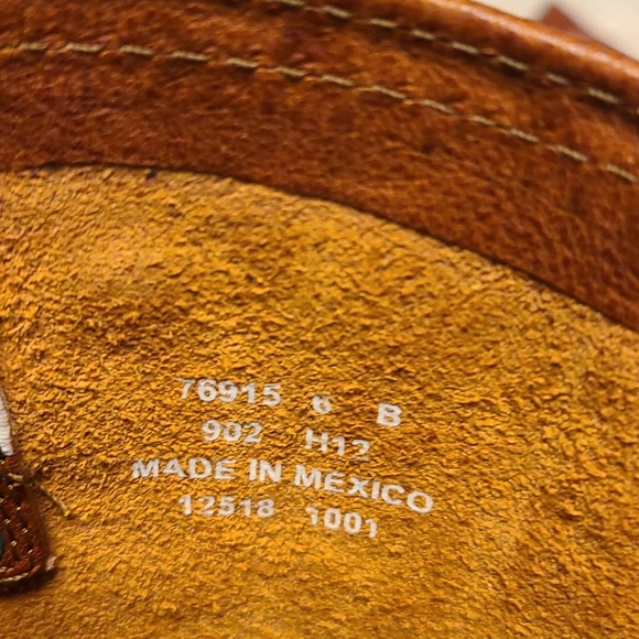 Frye leather boots with buckle size 6 - Picture 5 of 7